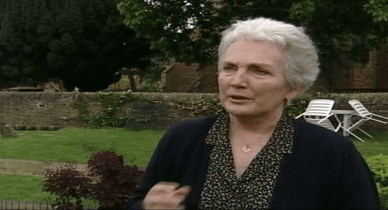 Anne Cryer